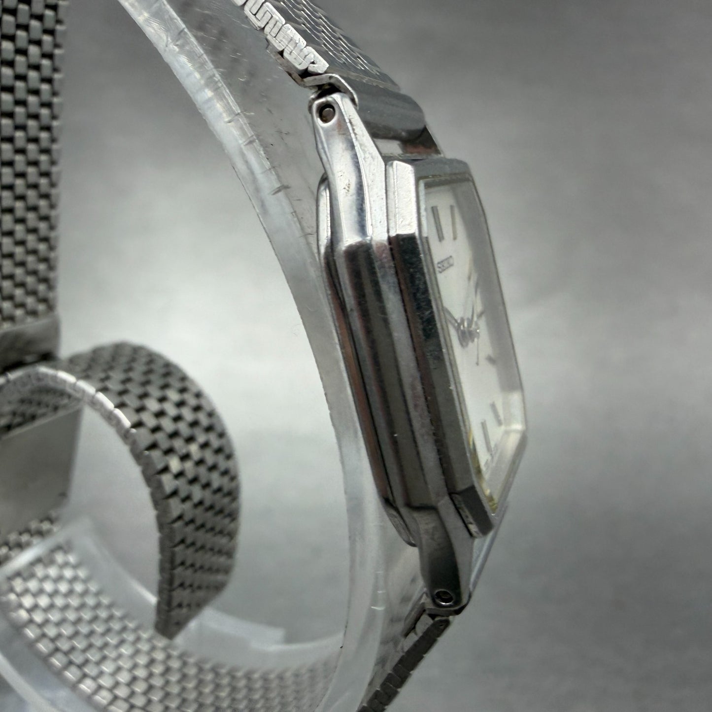 Seiko Watch Women 20mm Silver Dial Silver Tone Octagon 7321-626A new Battery3