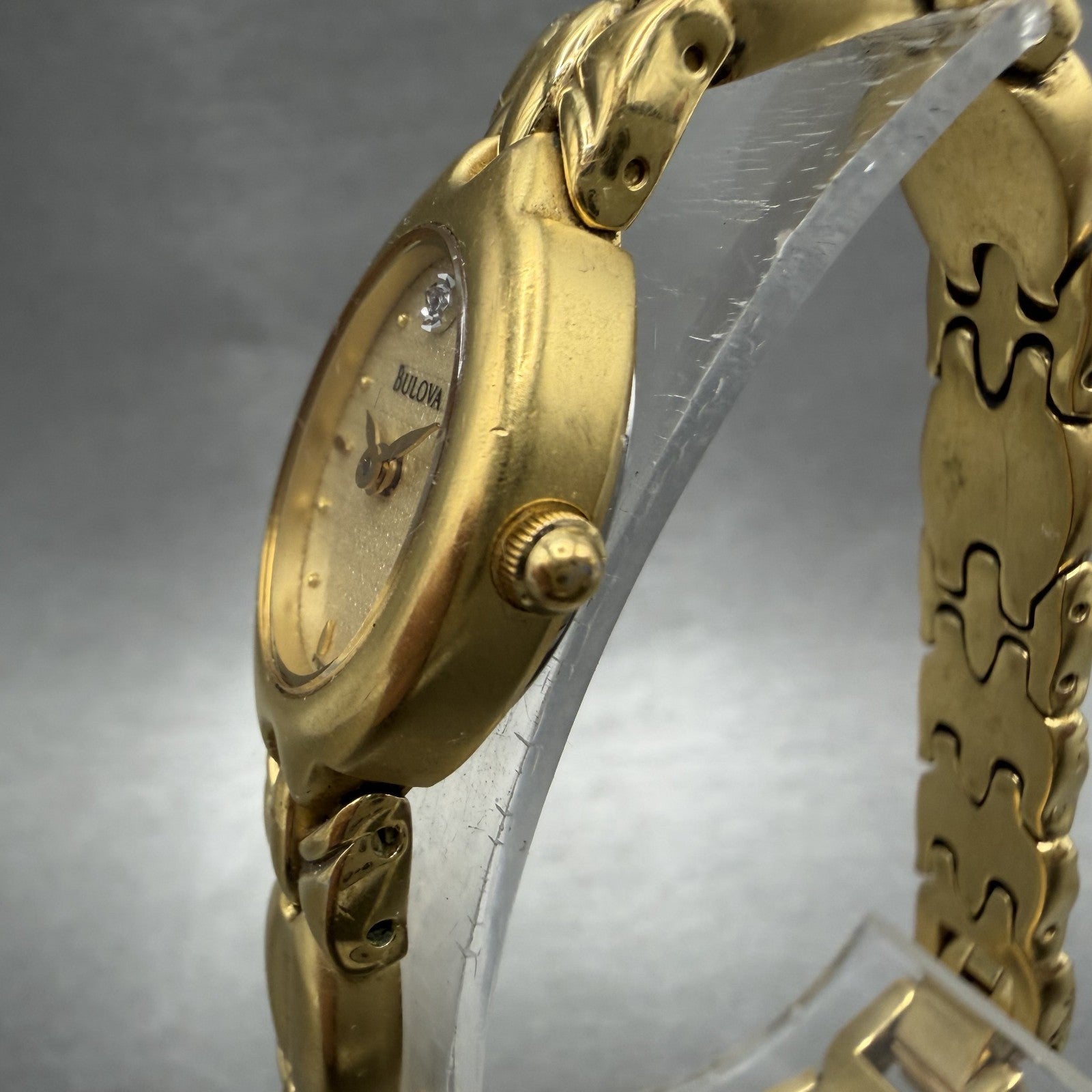 Bulova Watch Women 17mm Gold Dial Gold Tone Oval 97S77 New Battery2