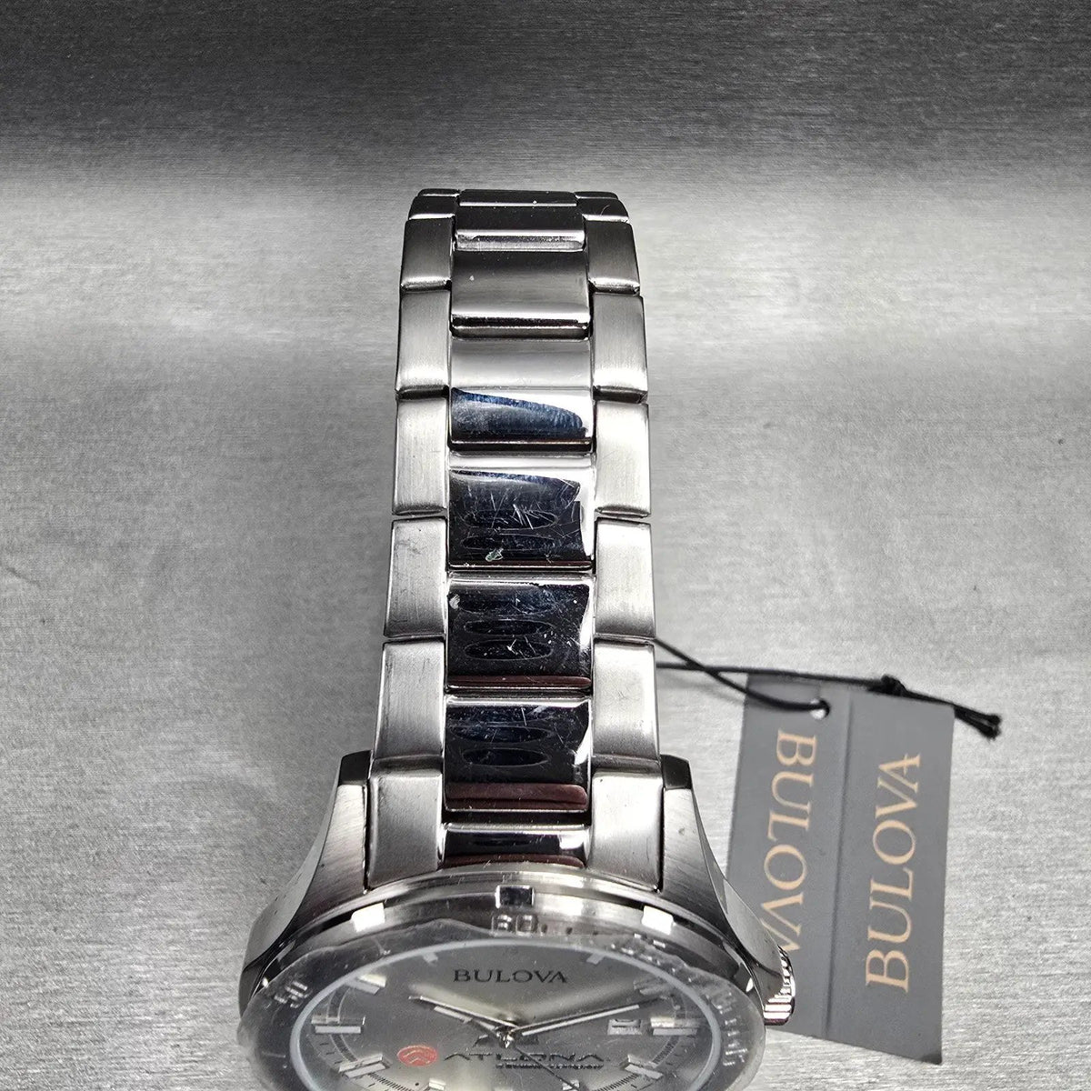 Bulova Watch Men 40mm Silver Dial Silver Tone Date Round 96B376 New Battery4