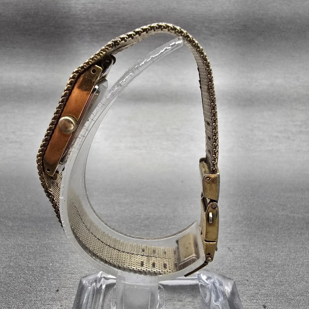 Seiko Tank Watch Women 12mm Gold Dial Gold Tone Rectangle 1320-5029 New Battery6