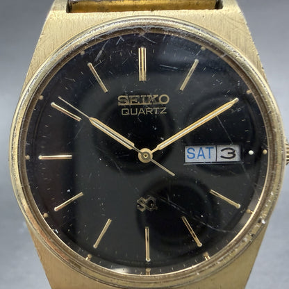 Seiko SQ Watch Men 33mm Black Dial Gold Tone Round Daydate VTG 6923-7039 PARTS2