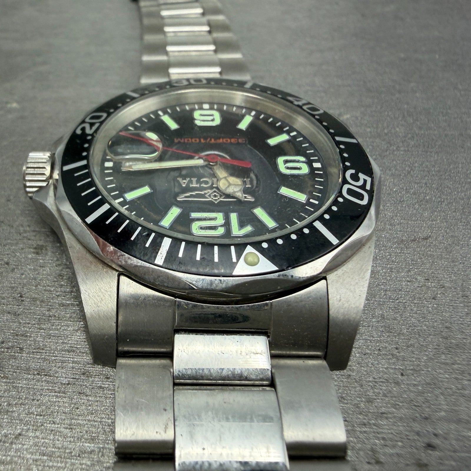 Invicta Diver Watch Men 43mm Black Dial Steel Date Round 6499 PARTS5