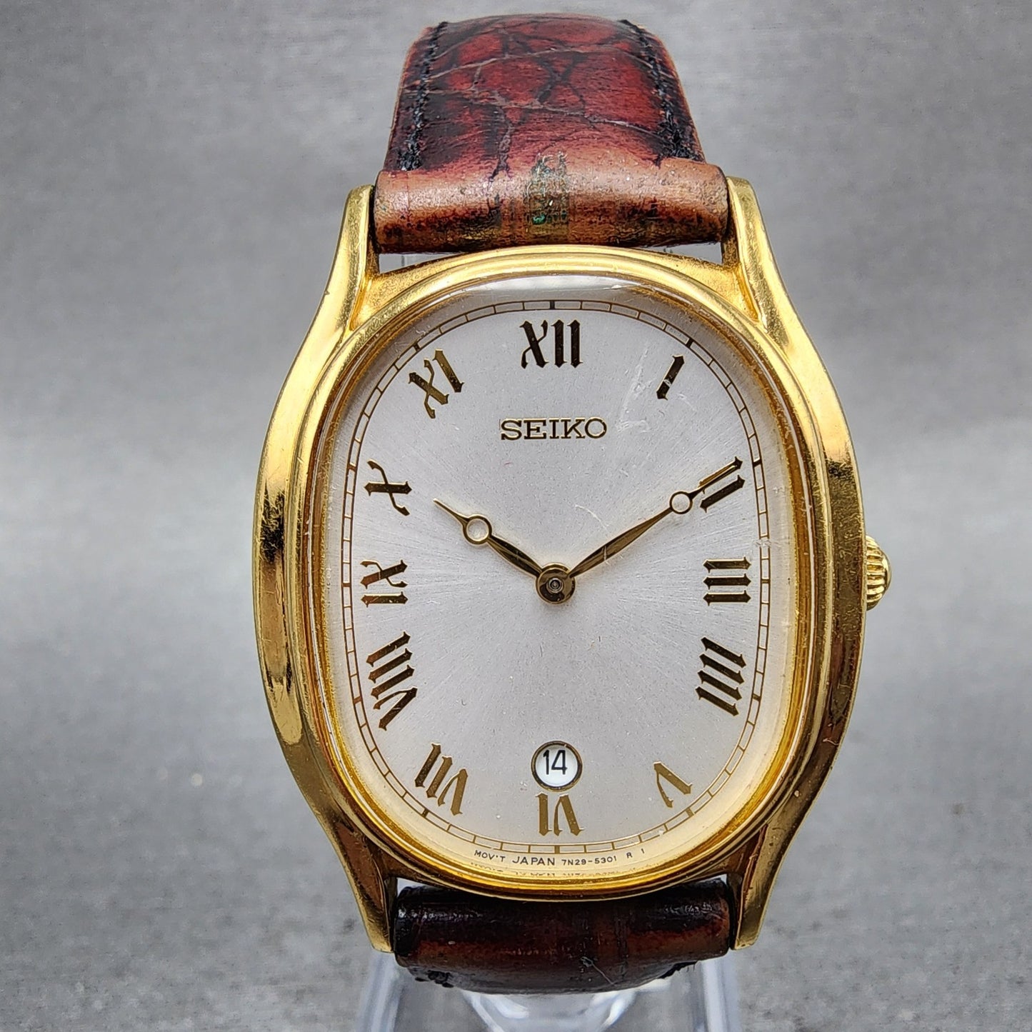 Seiko Tank Watch Men 29mm Silver Dial Gold Tone Date 7n295221 New Battery0