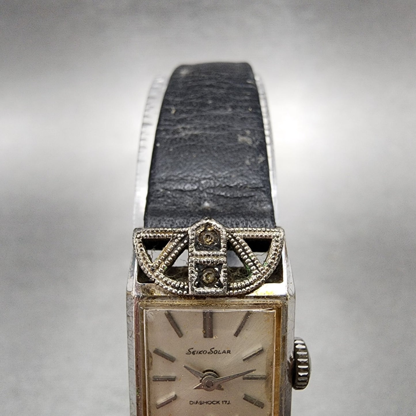 Seiko Tank Watch Women 15mm White Dial Silver Tone Rectangle 1032205