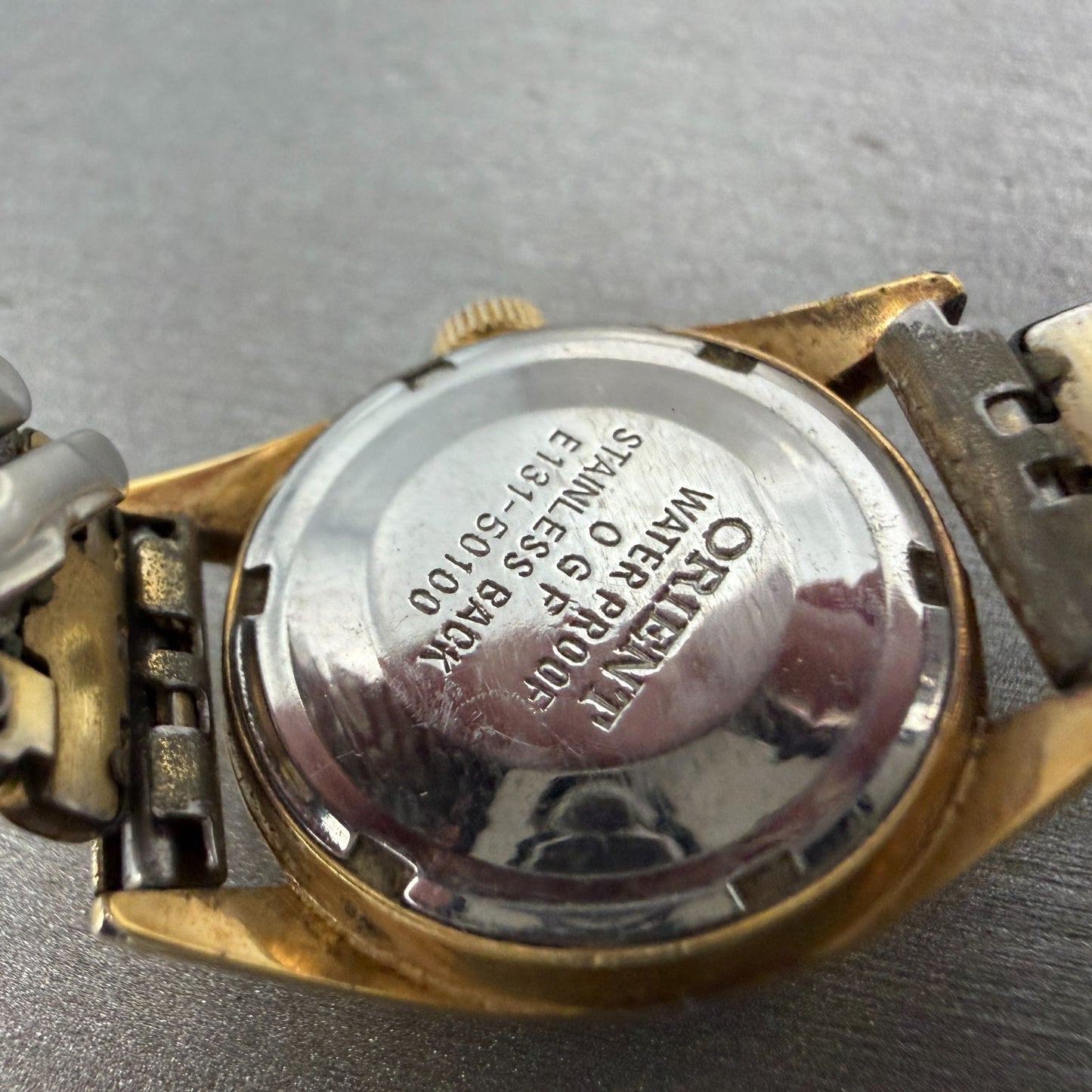 Orient Selene Watch Women White Dial Gold Tone Manual Wind Runs Vintage9