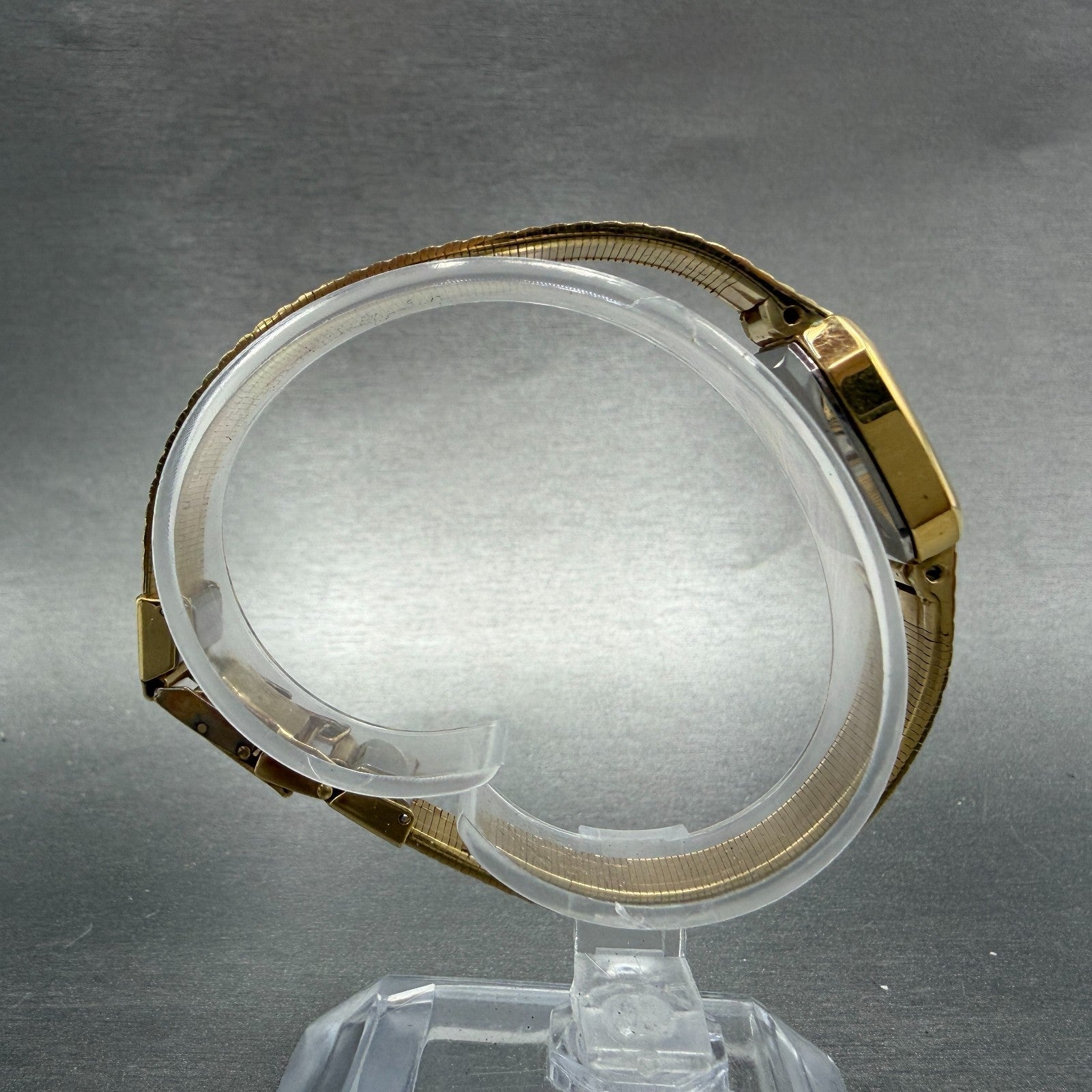 Seiko Watch Women 19mm Champagne Dial Gold Tone Rectangle 5421-5060 New Batt H5S8