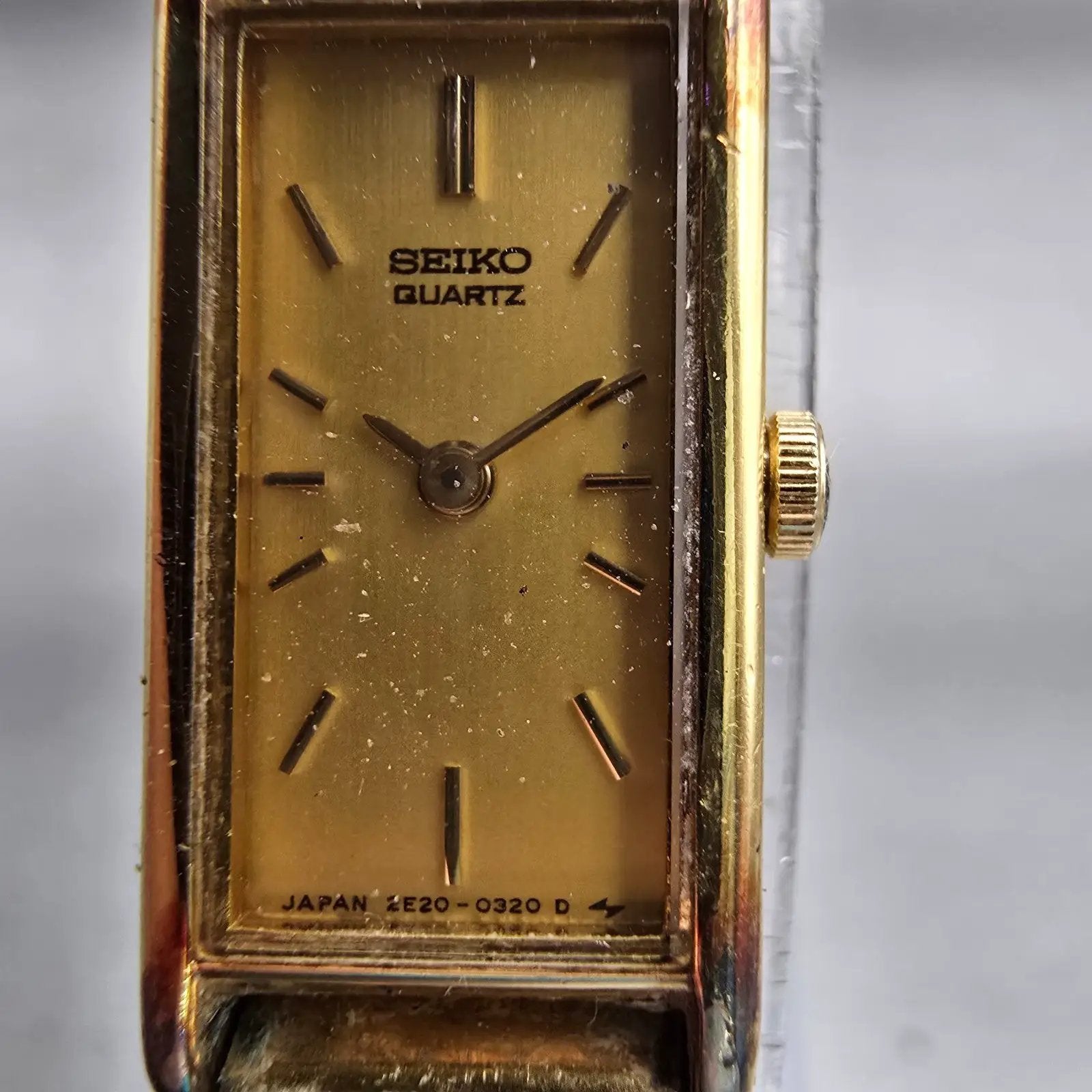 Seiko Watch Women 12mm Gold Dial Gold Tone Rectangle 2E20-5239 New Battery VTG1