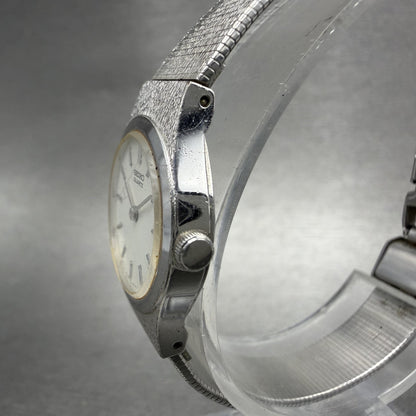 Seiko Watch Women 18mm Silver Dial Silver Tone Round 2C20-0020 New Battery2