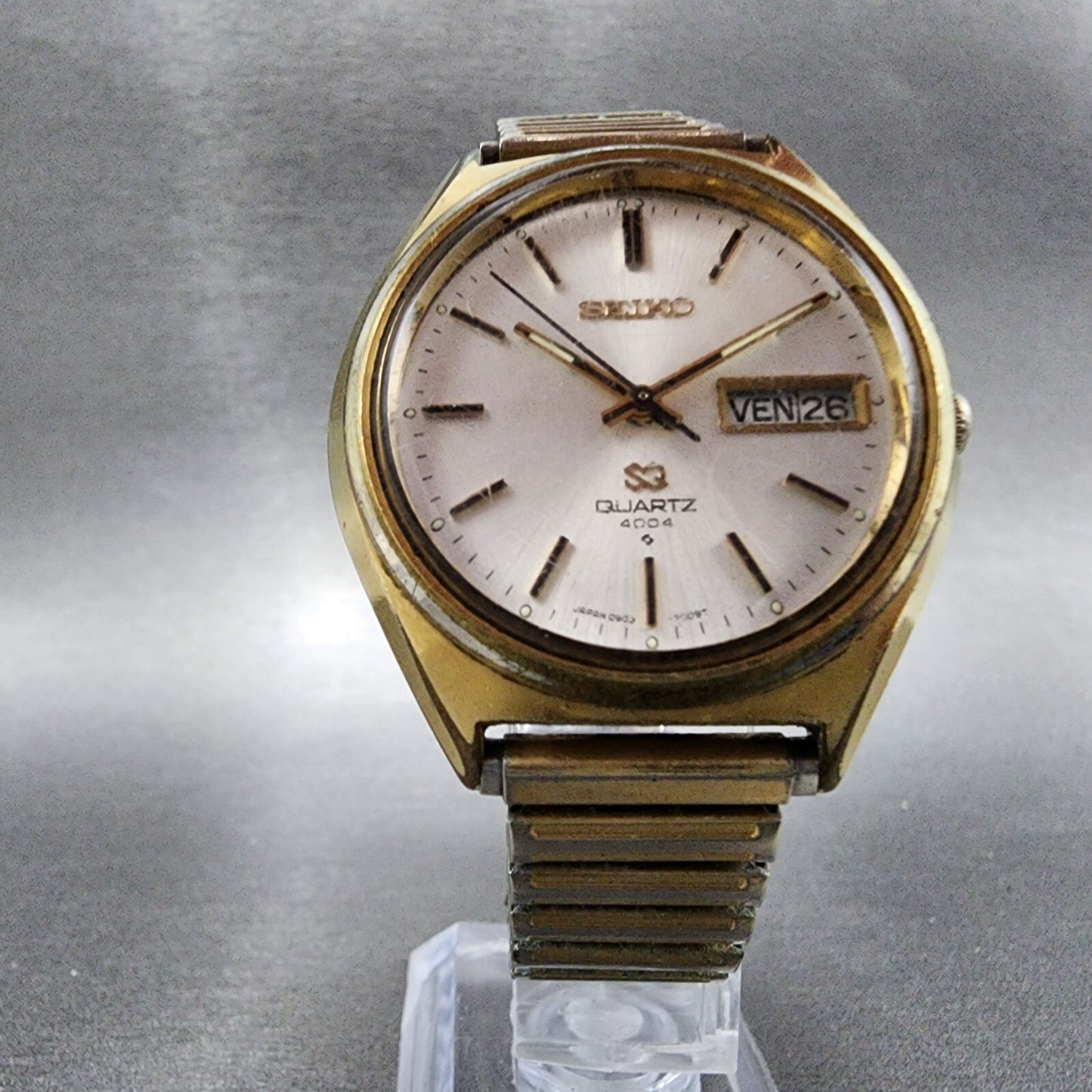 Seiko SQ 4004 Watch Men 37mm Silver Dial Gold Tone Dadyate 09037009 PARTS6