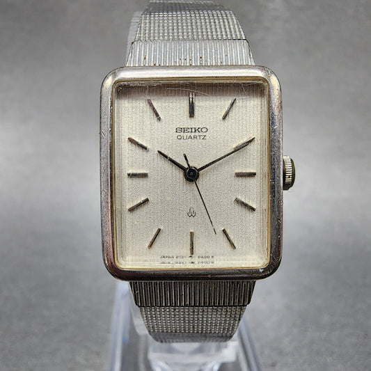 Seiko Tank Watch Women 20mm White Dial Silver Tone 2621-5200 New Battery