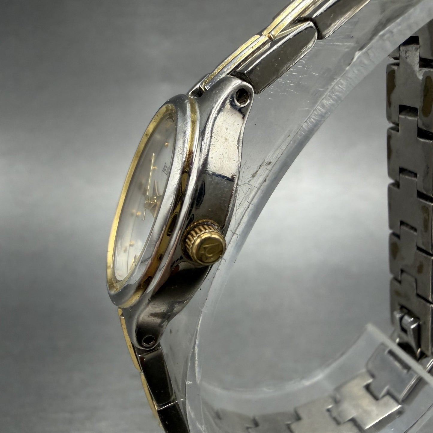 Bulova Watch Women 17mm Silver Dial Two Tone Oval 98T92 New Battery2
