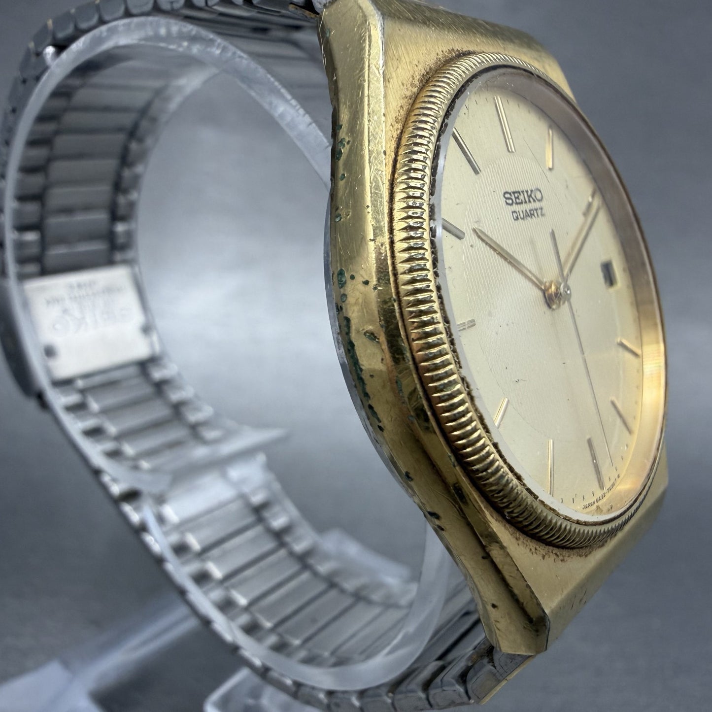 Seiko Watch Men 32mm Champagne Dial Gold Tone Date Round 6432-7019 New Battery3