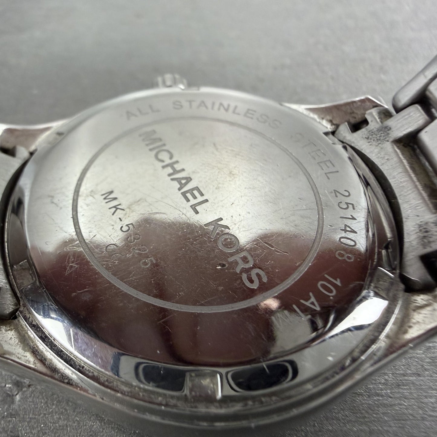 Michael Kors Watch Women 40mm MOP Dial Silver Tone Round MK5325 New battery9