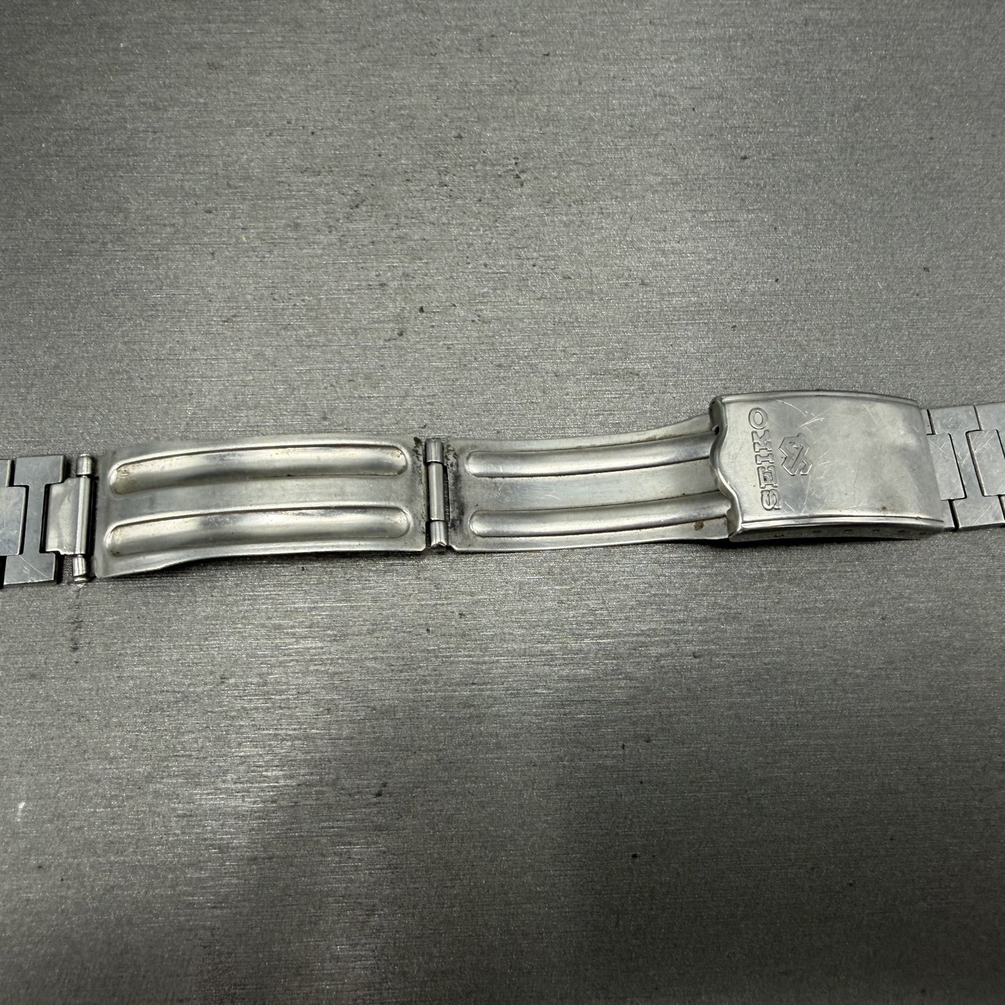 Seiko SQ Bracelet C202 Stainless Steel Tri Folding Clasp 8mm Vintage Japan B12