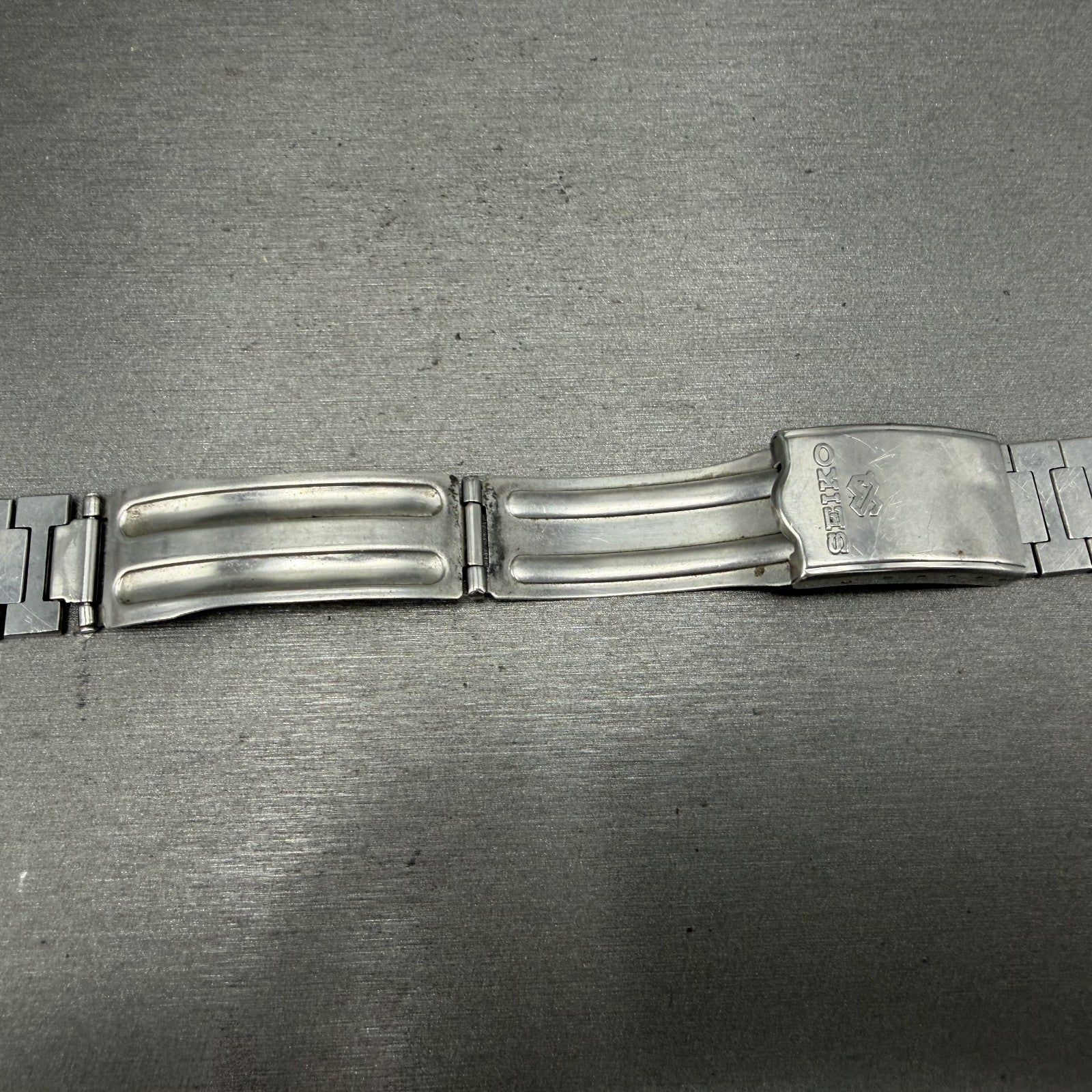 Seiko SQ Bracelet C202 Stainless Steel Tri Folding Clasp 8mm Vintage Japan B12