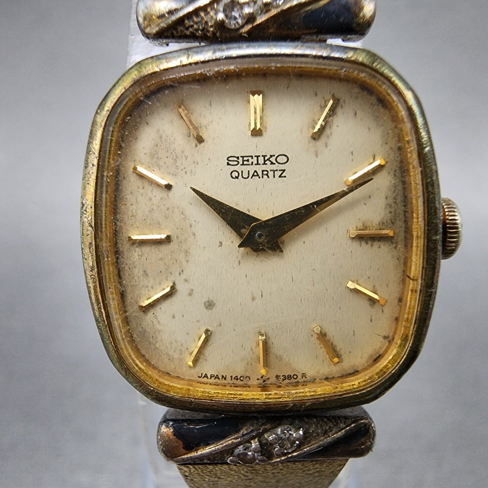 Seiko Watch Women 19mm Cream Dial Gold Tone Rectangle 14008050 New Battery1
