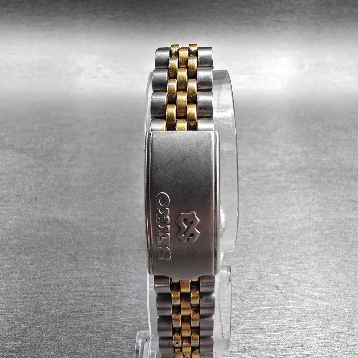 Seiko SQ Watch Women 24mm Gold Dial Two Tone Daydate Round 3E23-0A69 New Batt 1K7