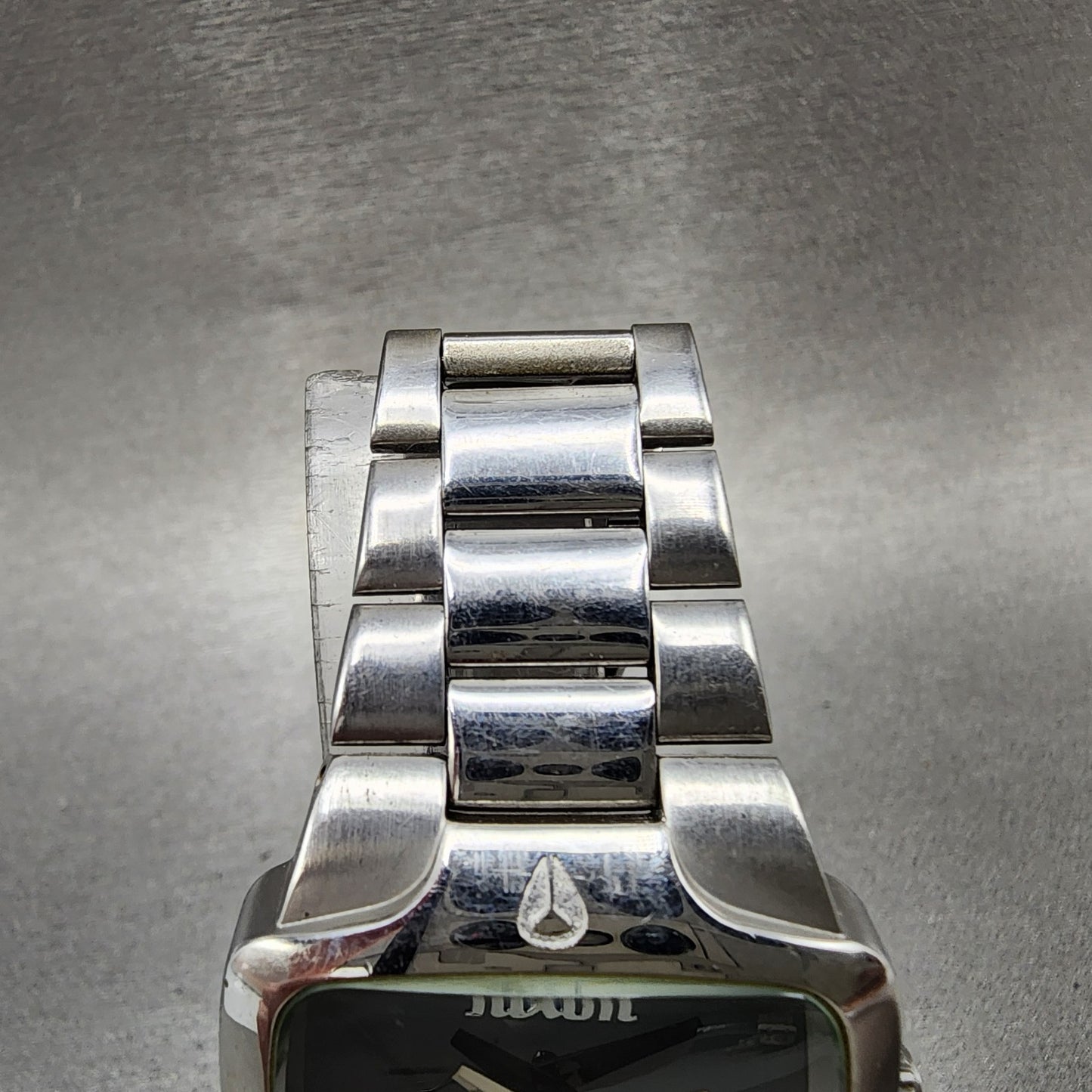 Nixon The Player Watch Women 33mm Black Dial Steel Rectangle New Battery4