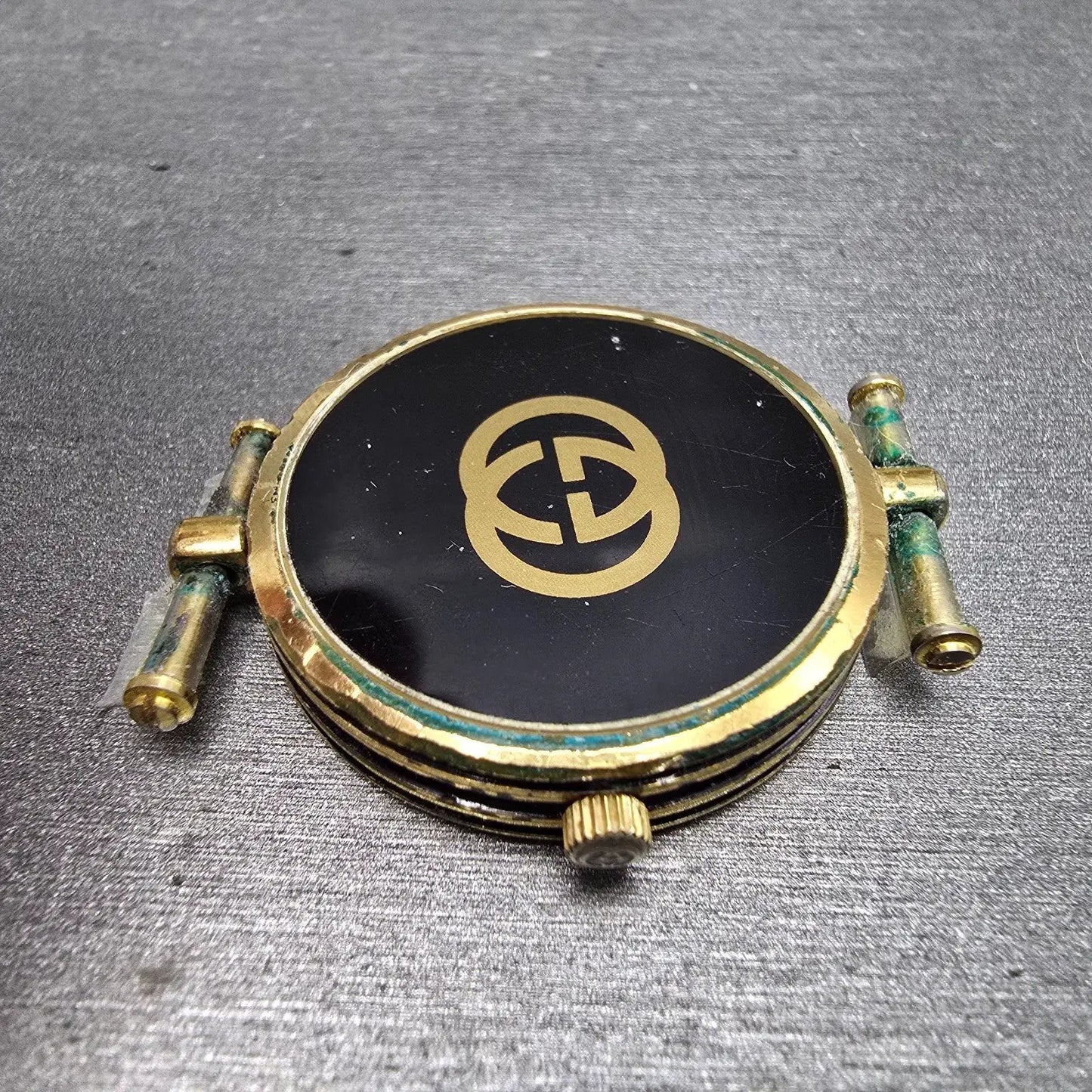 Gucci 2000M Watch Men 30mm Black Dial Gold Plated Round New Battery Vintage MNB8