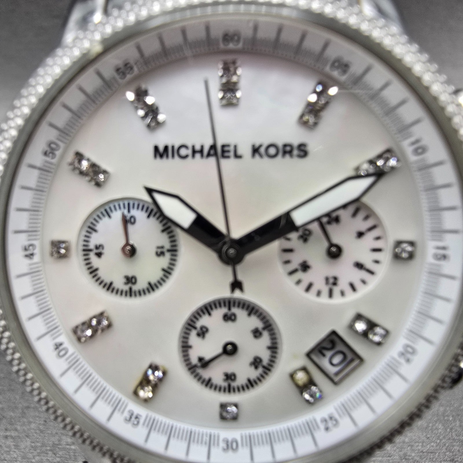 Michael Kors Ritz Chronograph Watch Women 37mm MOP Dial Silver Tone New BatteryW1