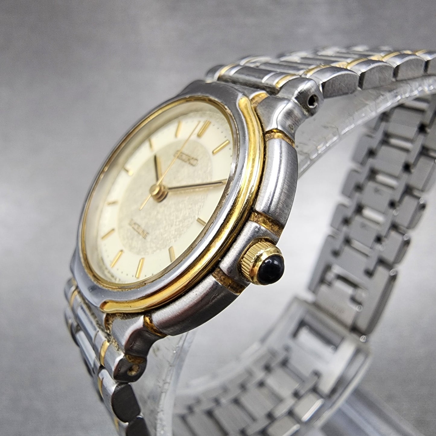 Seiko Exceline Watch Women 24mm Cream Dial Two Tone 3F310B20 New Battery Round2
