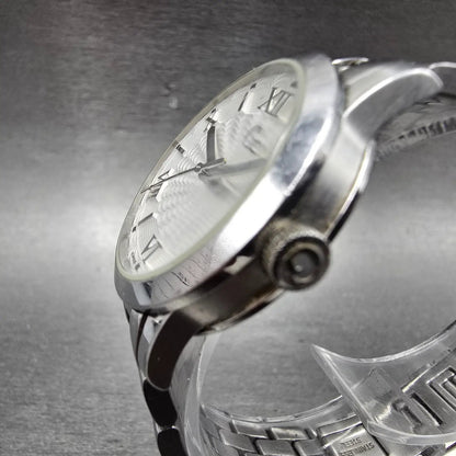 Guess Collection Watch Women 30mm White Dial Silver Tone Round New Battery GC2