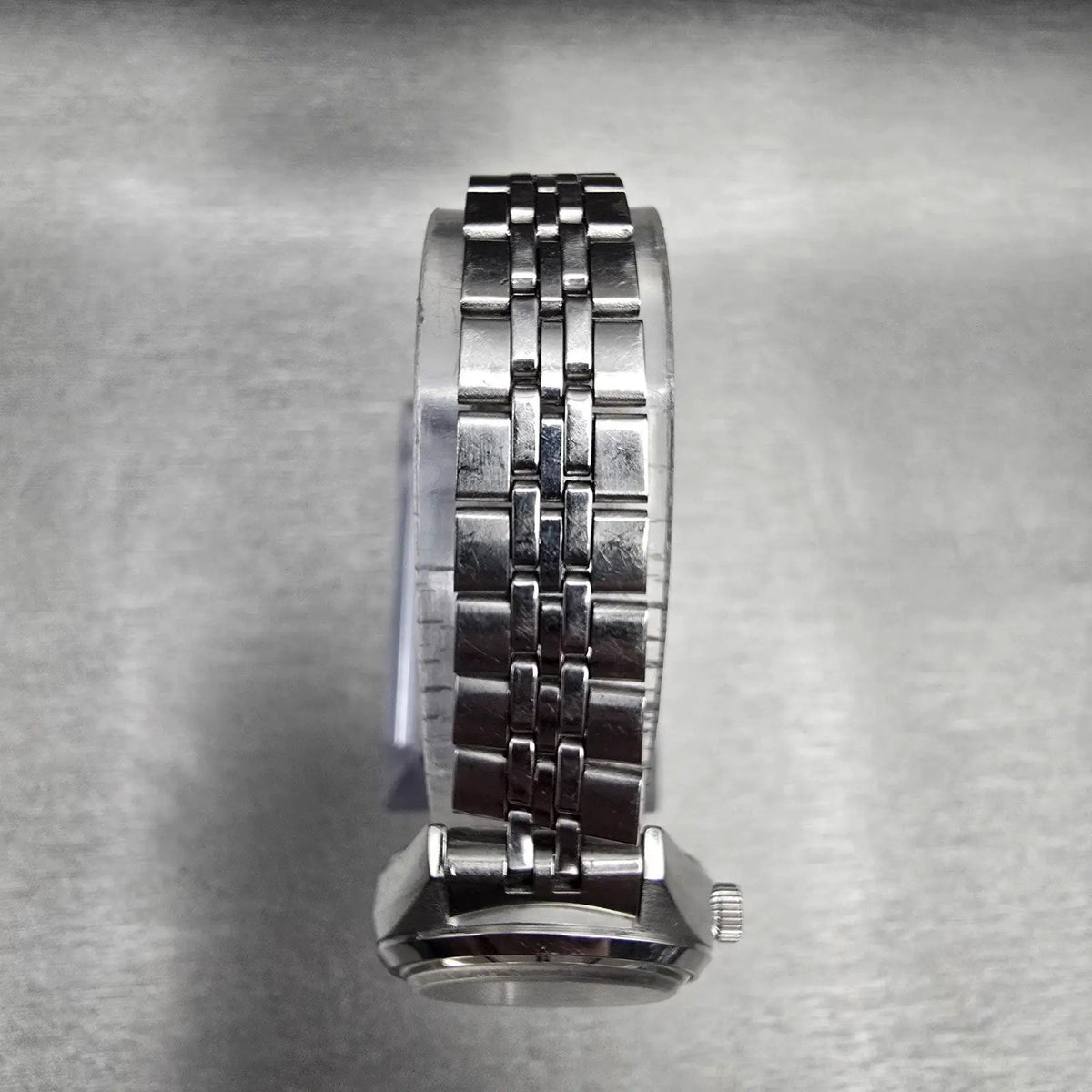 Seiko SQ Watch Women 24mm Silver Dial Silver Tone Daydate 4326-0019 New Battery4