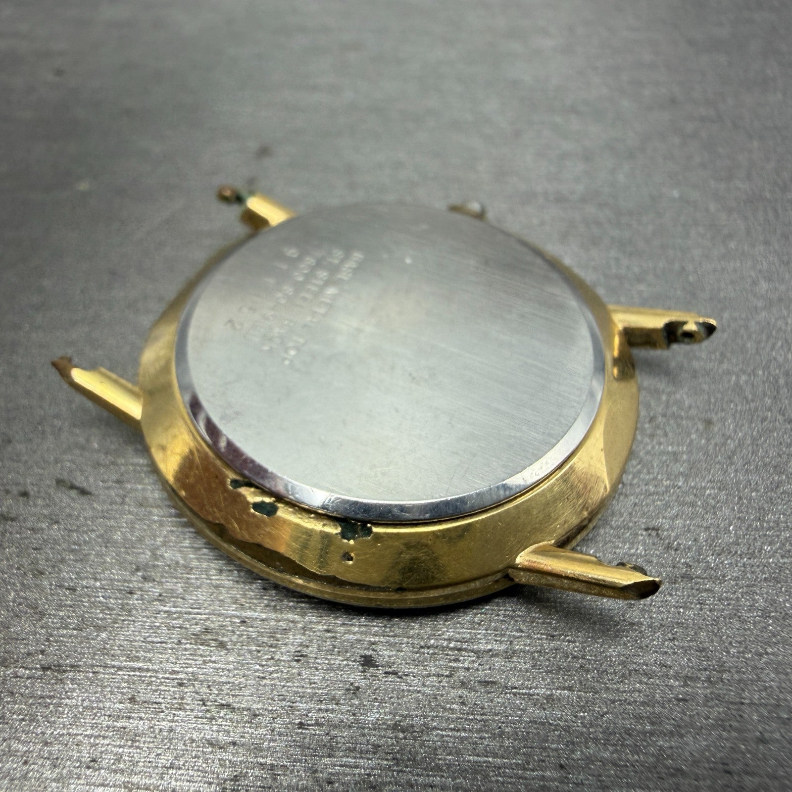 Seiko Watch Men 32mm White Dial Gold Tone Round HAS NO CROWN!!!! 7800-8049 PARTS11