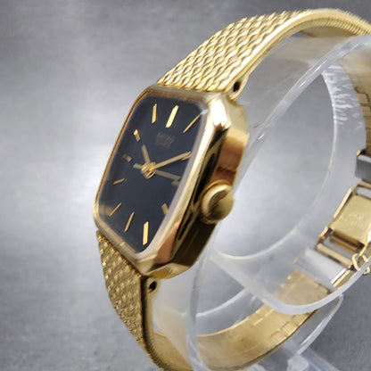 Seiko Tank Watch Women 19mm Black Dial Gold Tone 54215060 New Battery2
