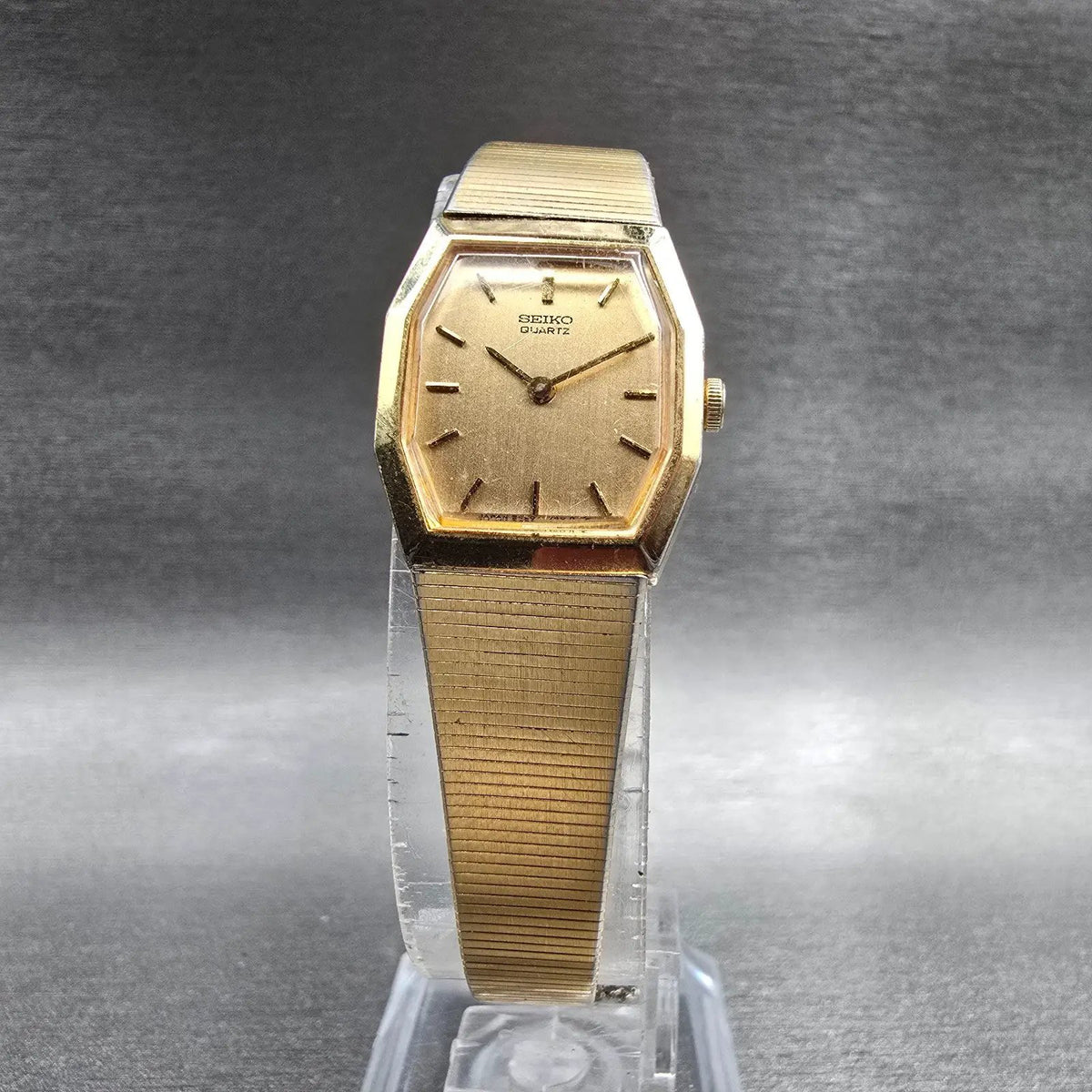 Seiko Watch Women 18mm Gold Dial Gold Tone Octagon 2C20-5840 New Battery Vintage5