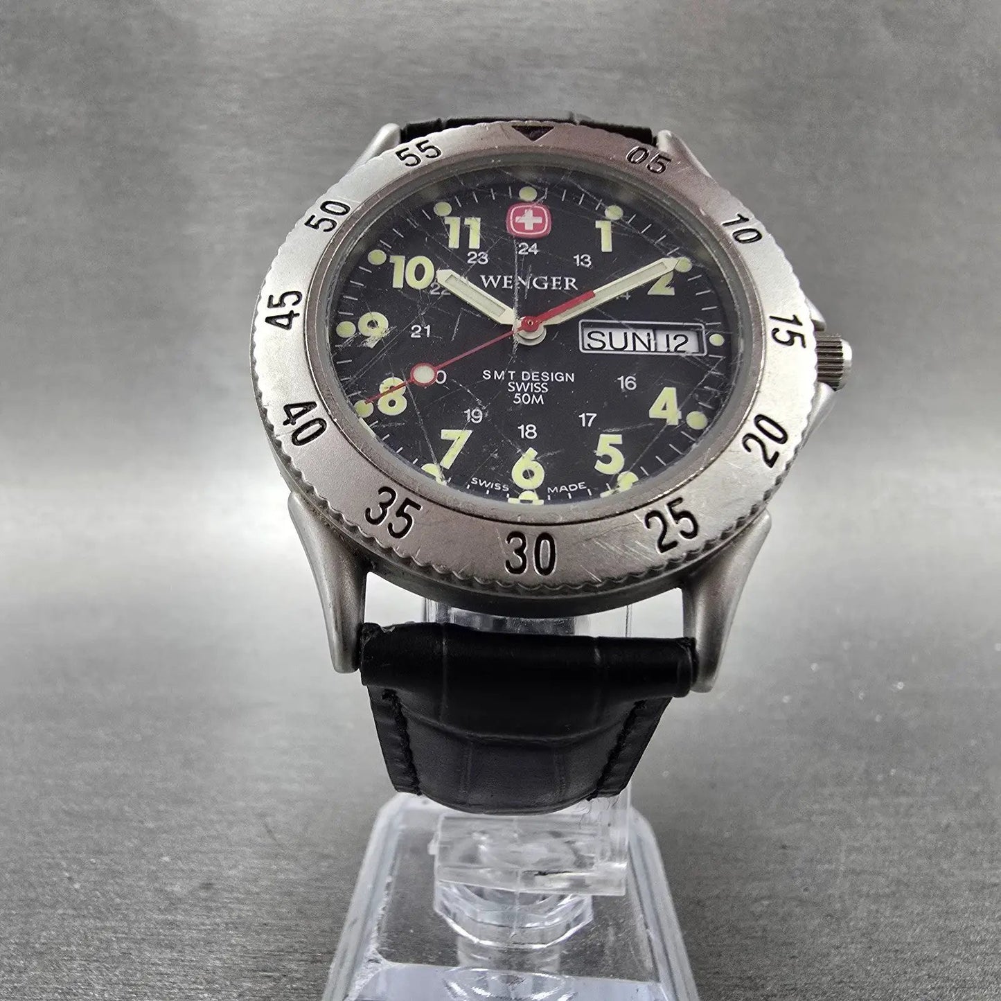 Wenger SAK Design Watch Men 38mm Black Dial Silver Tone Round 096.0636 New Batt5