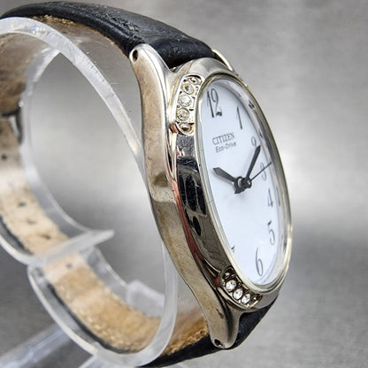 Citizen EcoDrive Watch Women 22mm White Dial Silver Tone Oval E031S022495 Runs3