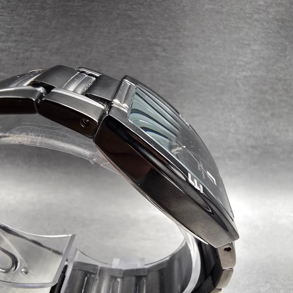 Seiko Pulsar Watch Men 30mm Black Dial Two Tone Date VJ32-X059 New Battery3