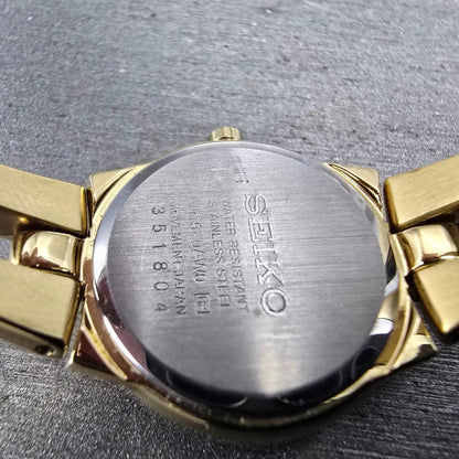 Seiko Solar Watch Women 22mm MOP Dial Gold Tone Round V115-0AW0 Runs Crystals9