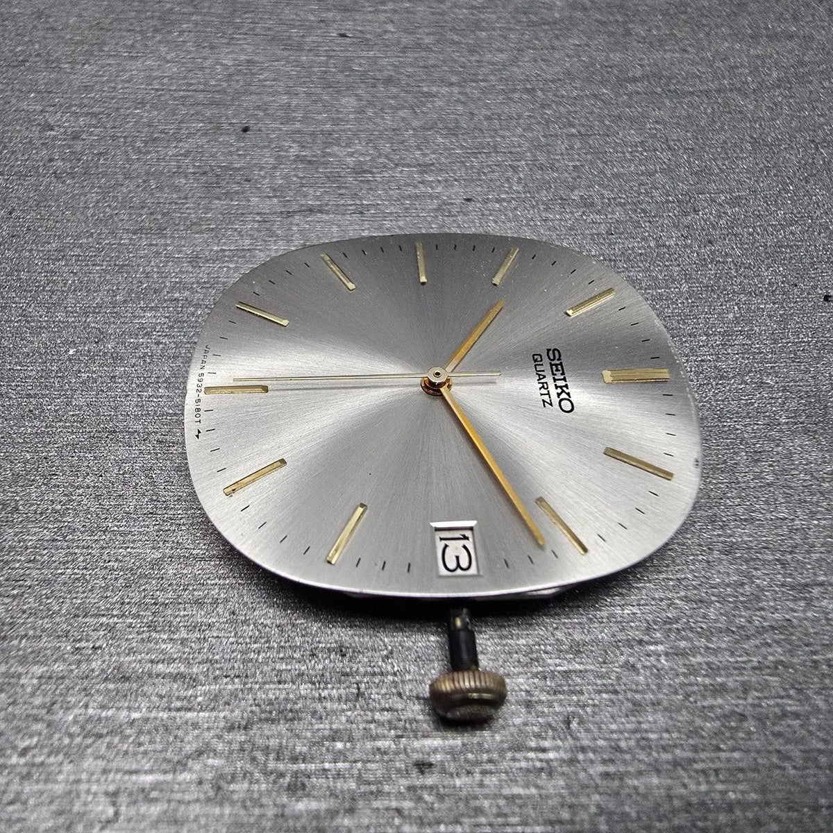 Seiko 5932A Quartz Movement Date Three Hand Parts Vintage 6 Jewels9