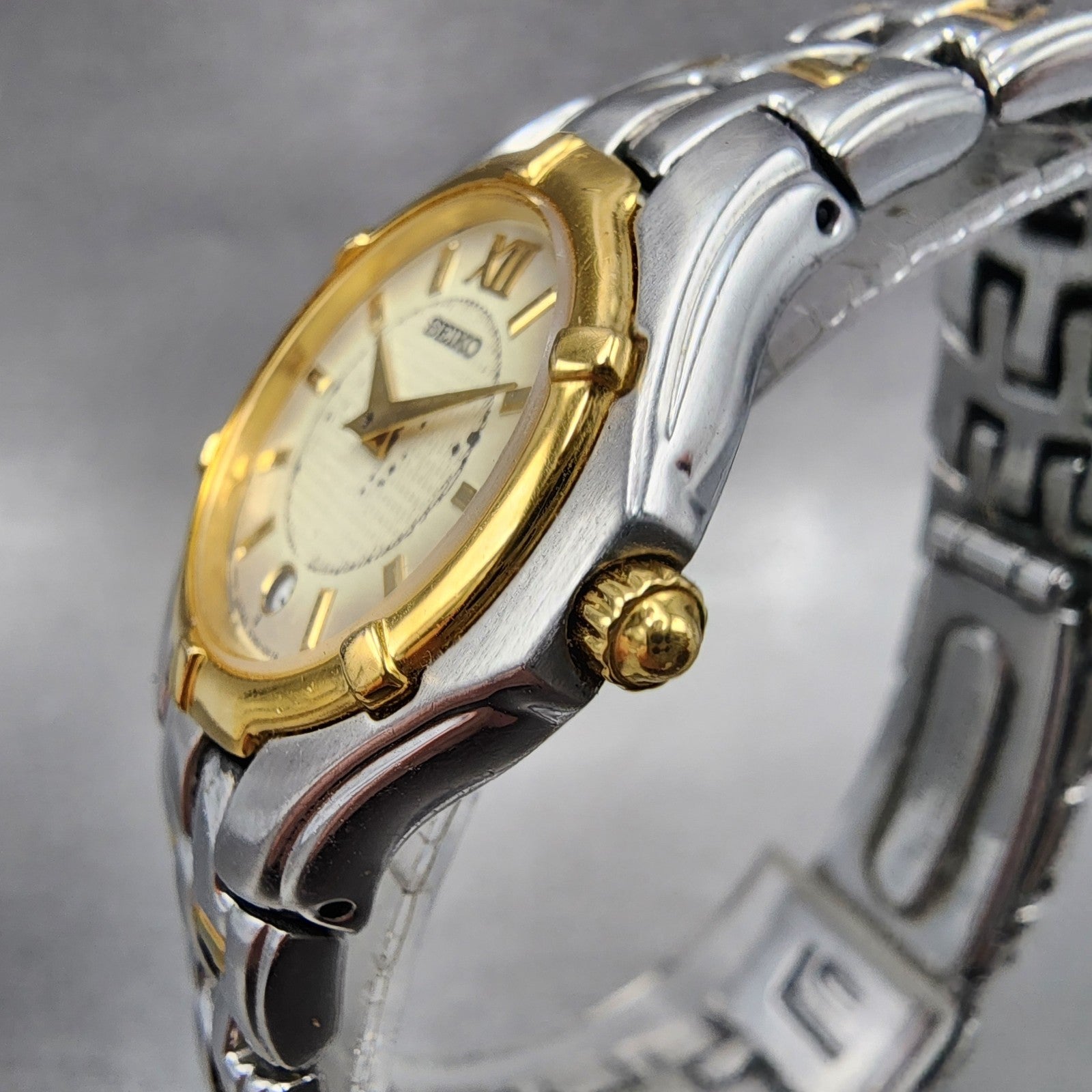 Seiko Watch Women 26mm Champagne Dial Two Tone Date V7890369 New Battery ABC1232