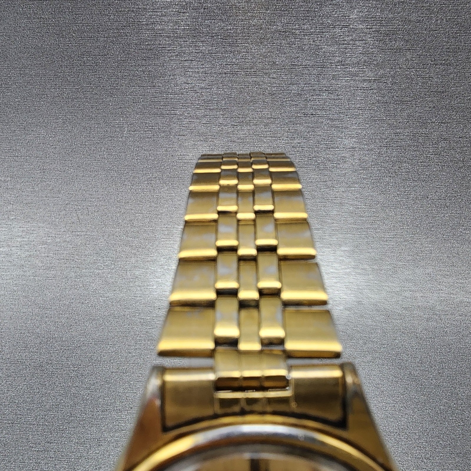 Seiko SQ Watch Men 35mm Champagne Dial Gold Tone Daydate 5y238049 NewBatt READ!4