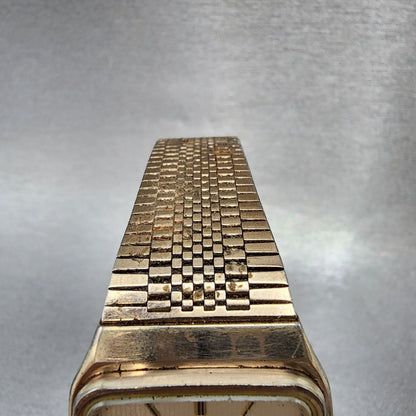Vega Junction Tank Watch Men 29mm Cream Dial Gold Tone Rectangle New Battery5