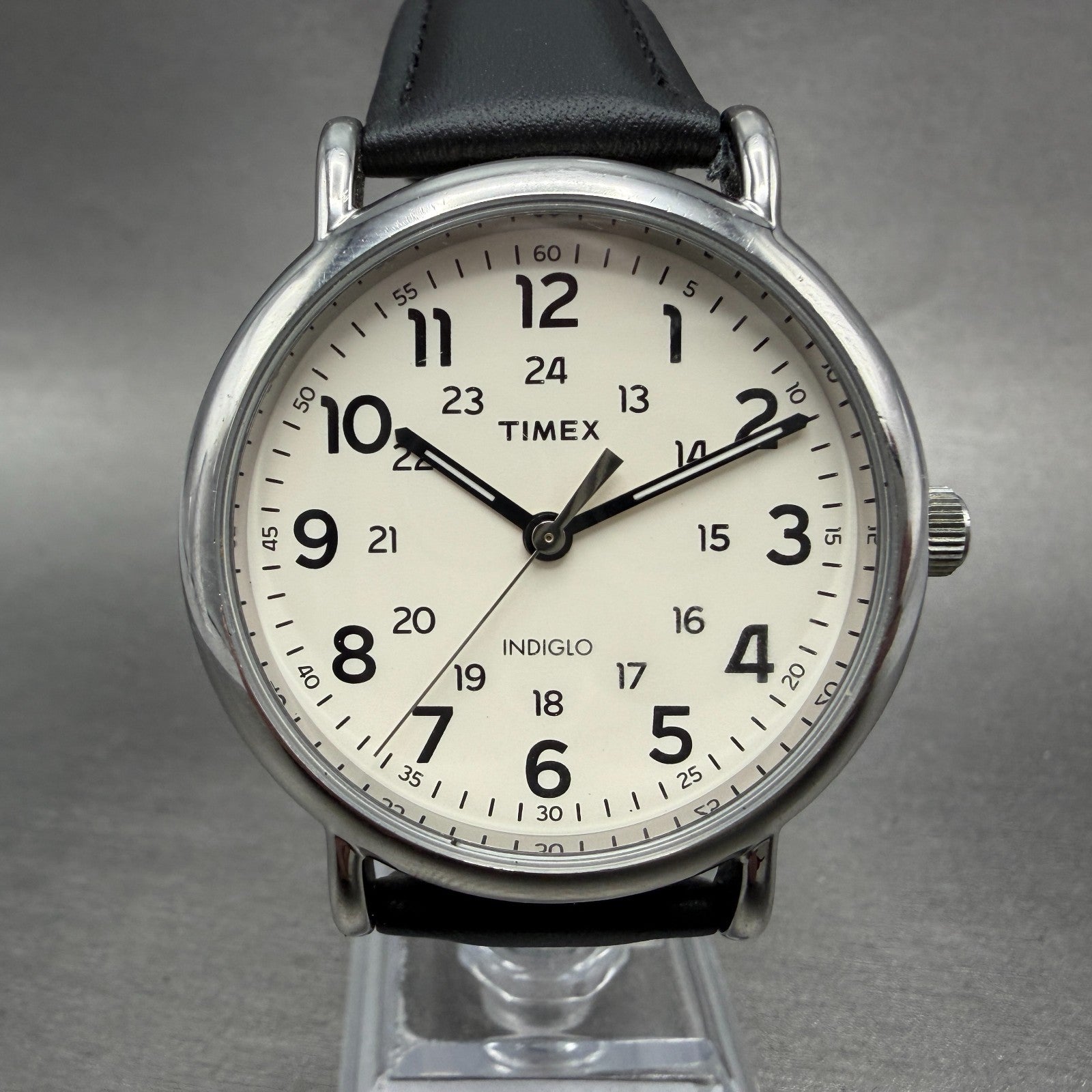 Timex Weekender Watch Men 40mm White Dial Silver Tone TW2T21600 New Battery0