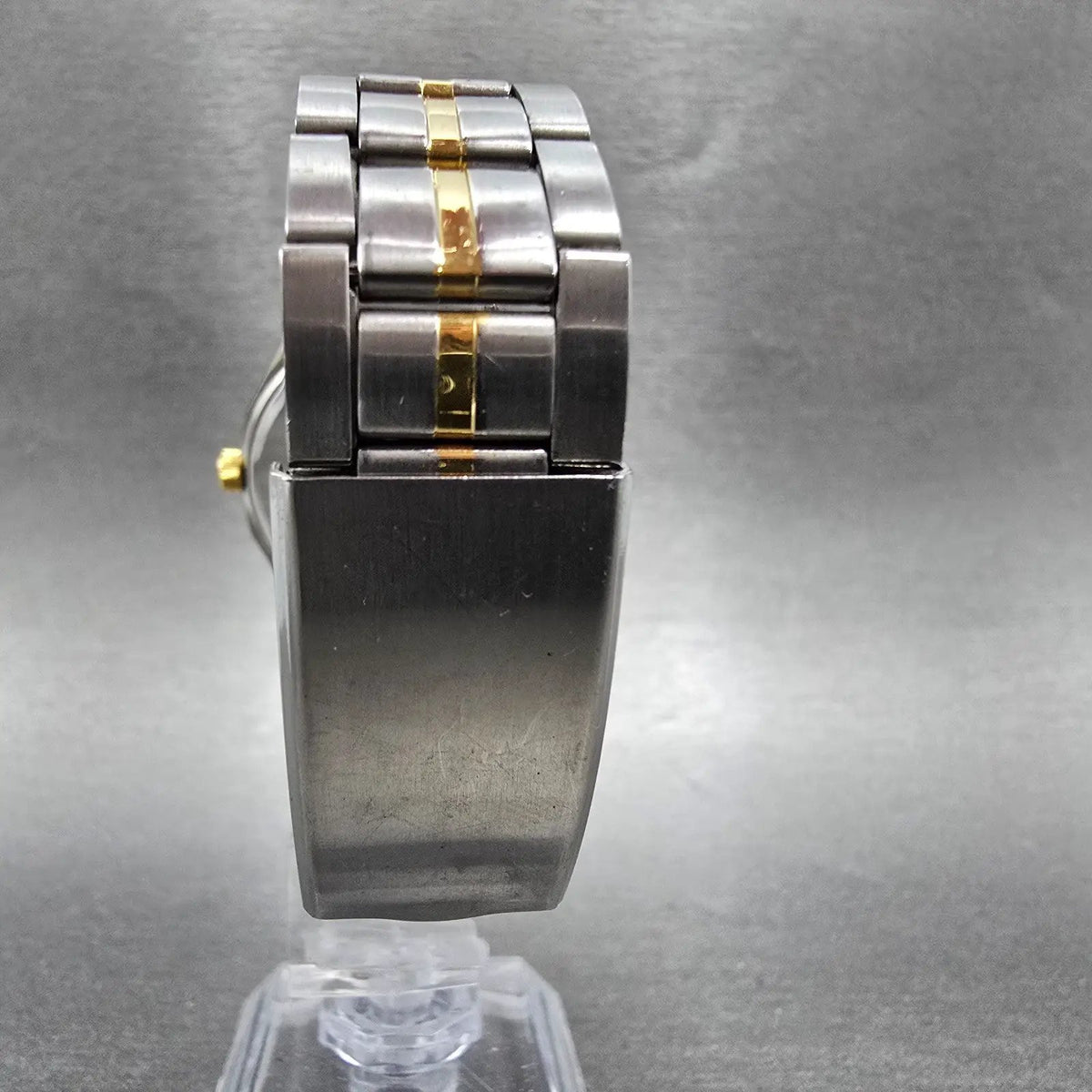 Citizen Excel Eco-Drive Watch Men 36mm Black Dial Two Tone Date Round Runs JDM7