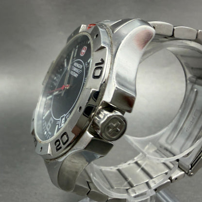 Wenger Swiss Military Dive Watch Men 42mm Black Dial Steel Date 79139 PARTS3