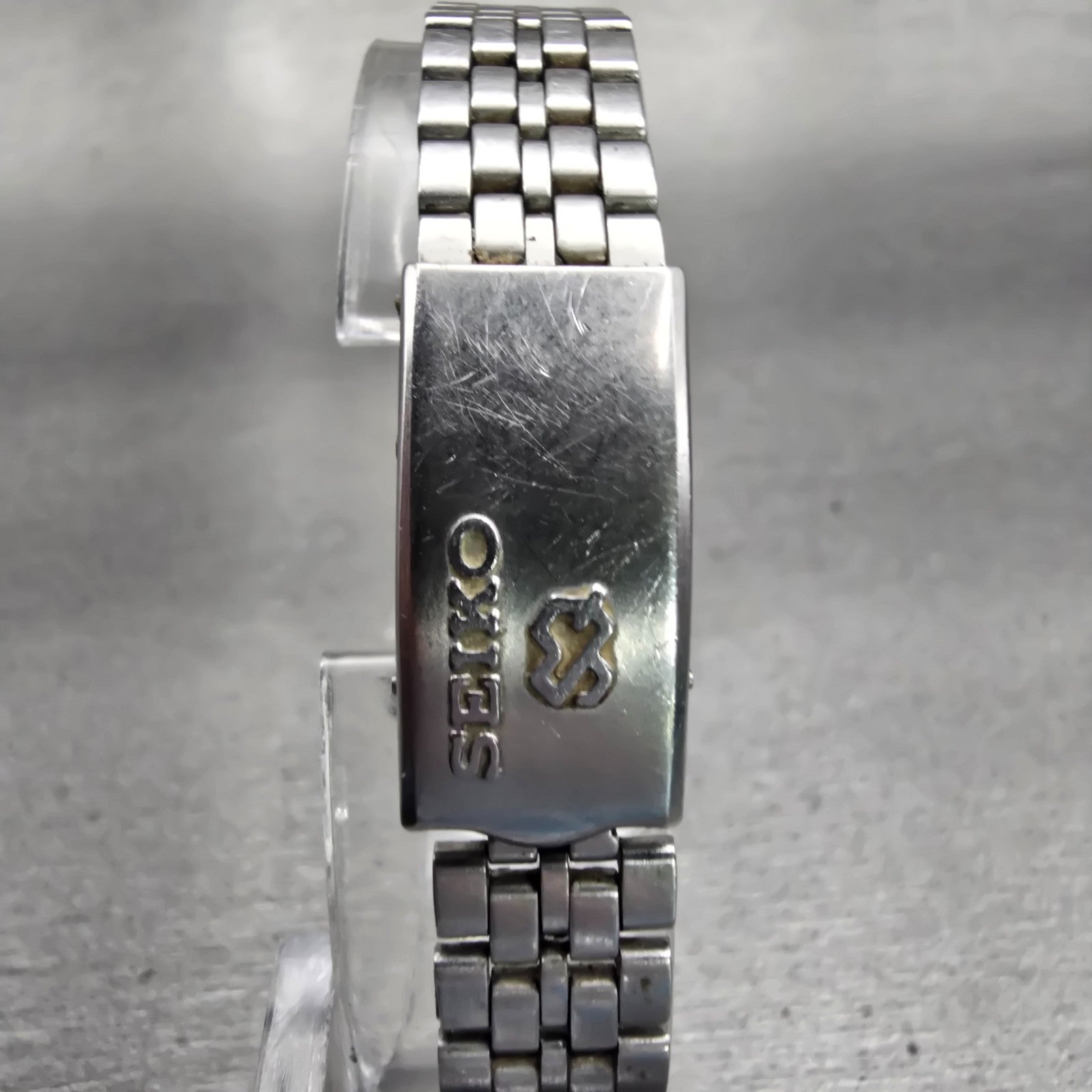 Seiko SQ Watch Women 24mm Black Dial Silver Tone Daydate Round 8523-0060 New Bat7