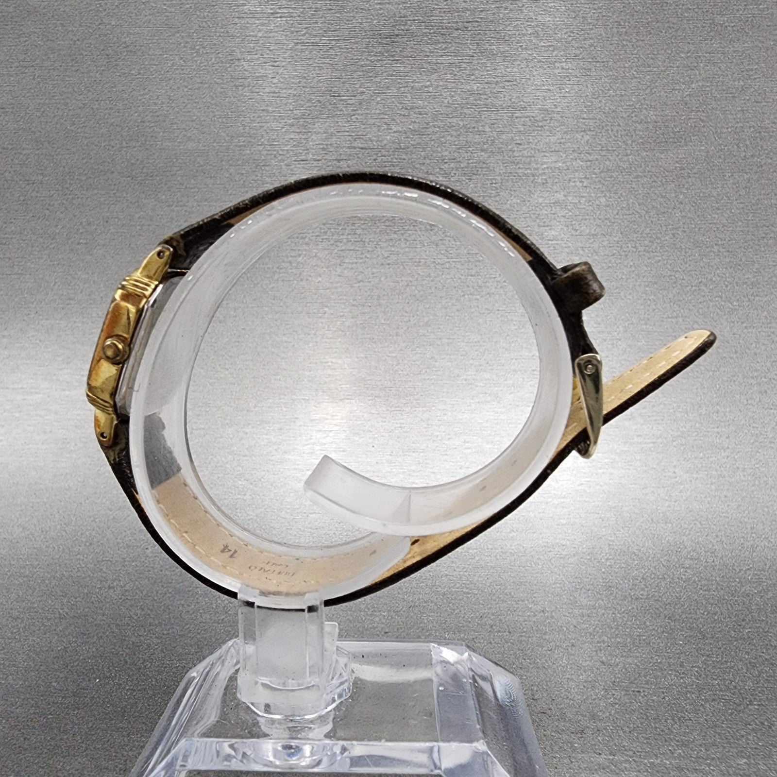 Seiko Watch Women 20mm Black Dial Gold Tone Square 7321507a New Battery6