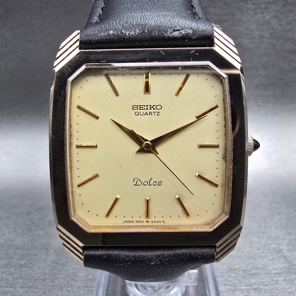 Seiko Dolce Watch Men 29mm Champagne Dial Gold Tone Rectangle 5931-5430 New Batt0