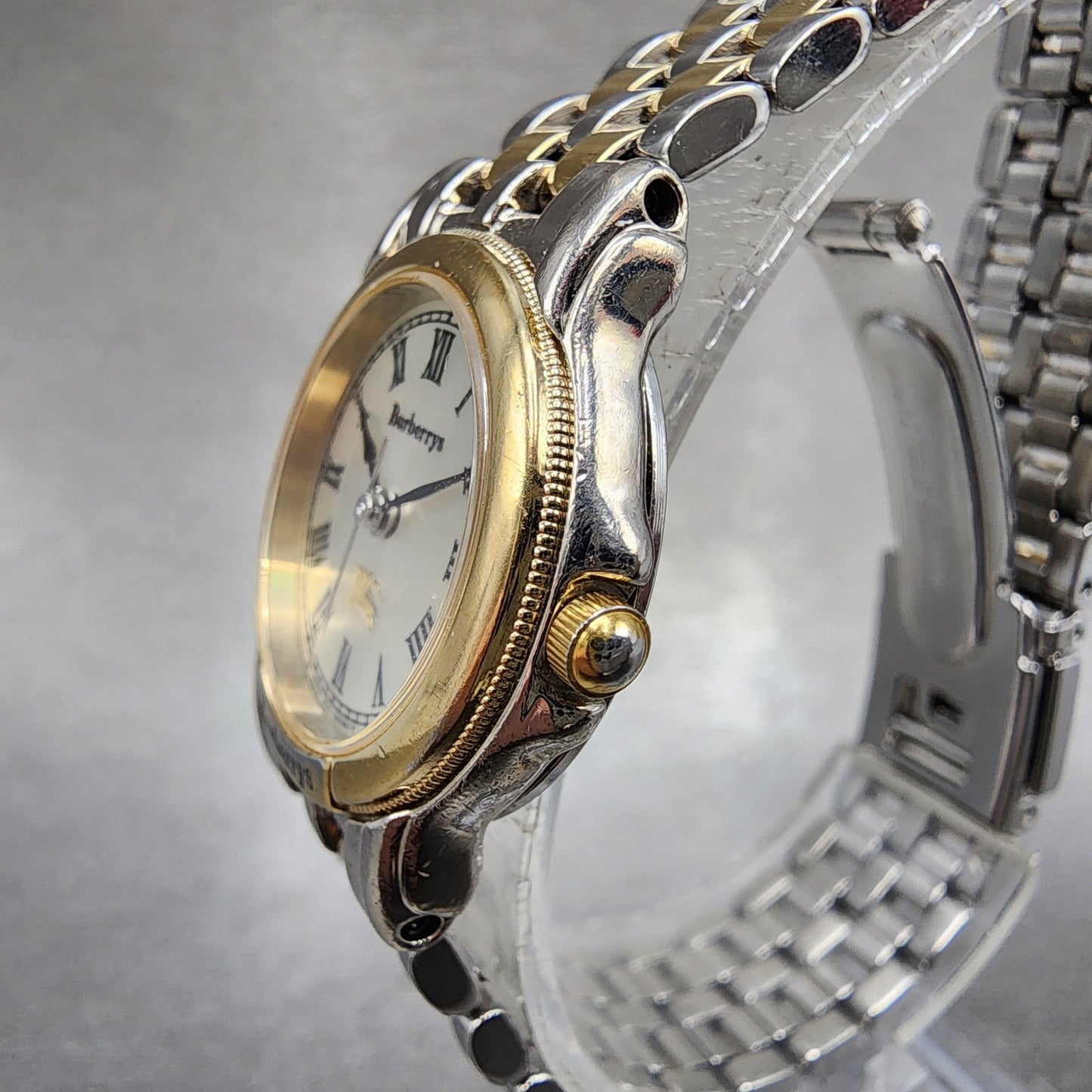 Burberry Watch Women 24mm Silver Dial Two Tone Round 6031G13435 New Battery2