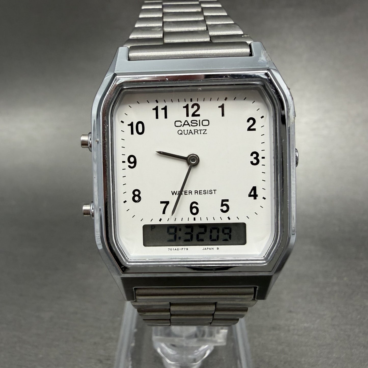 Casio AQ-230 Watch Men 30mm White Dial Silver Tone Alarm Chrono New Battery ABC0