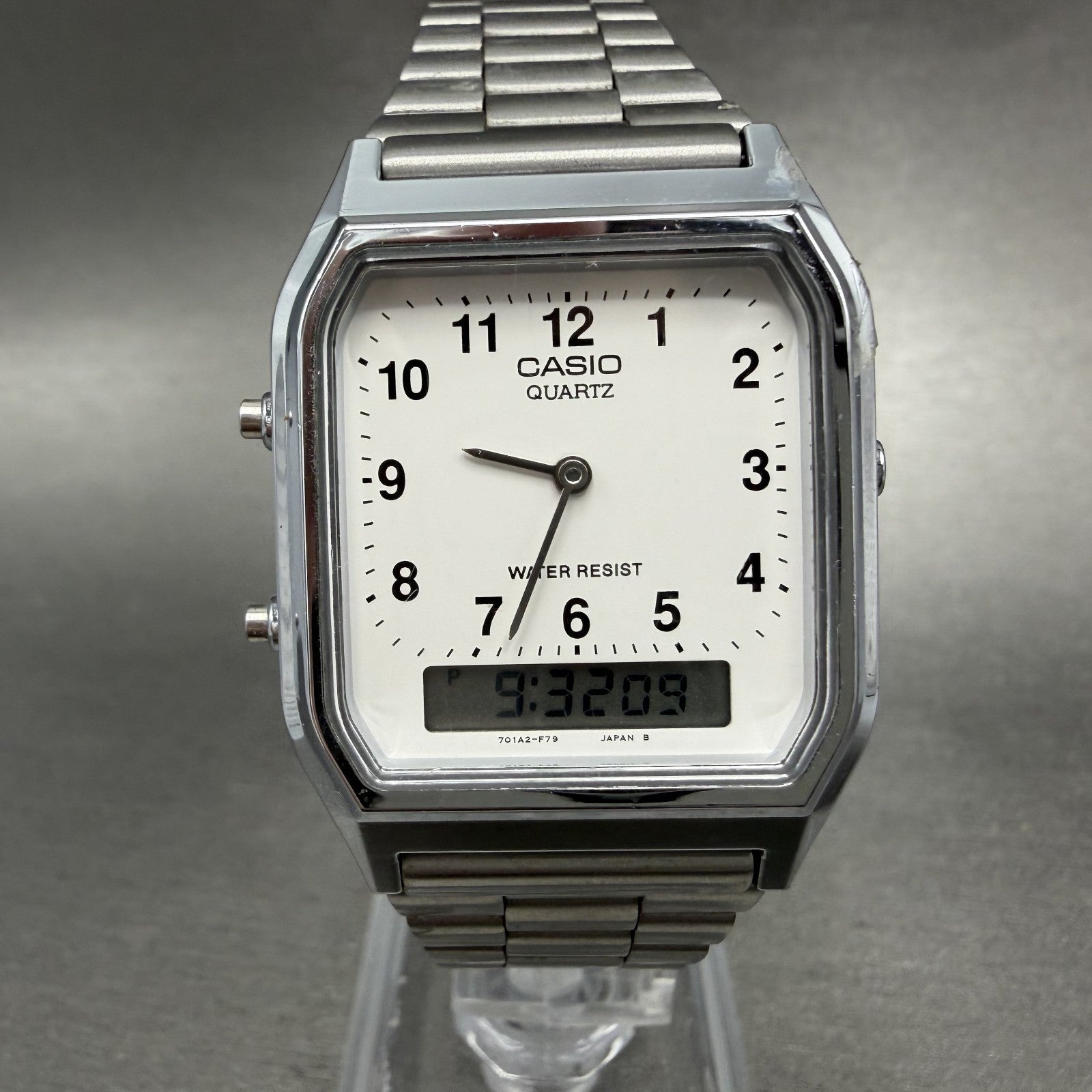 Casio AQ-230 Watch Men 30mm White Dial Silver Tone Alarm Chrono New Battery ABC0