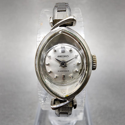 Seiko Watch Women 15mm silver Dial Silver Tone Oval 10-8160 Manual