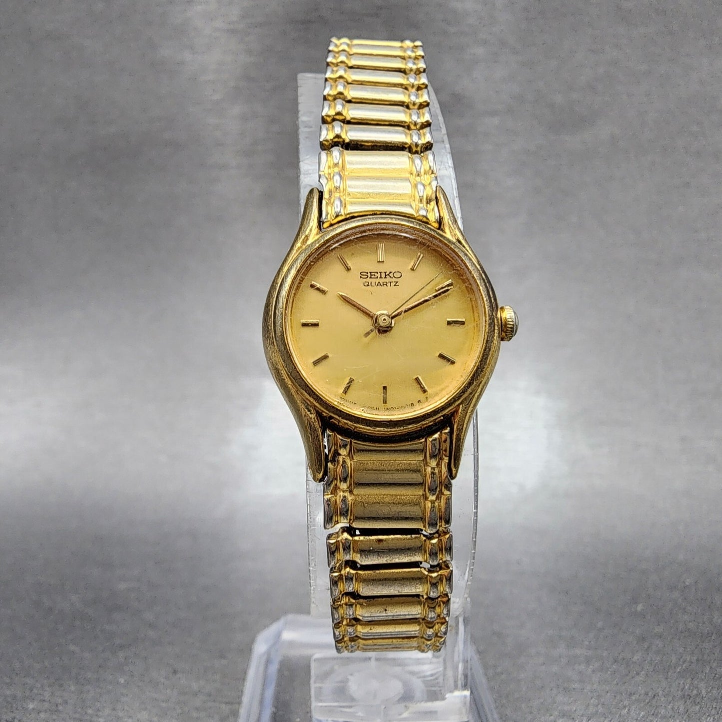 VTG Seiko Watch Women 20mm Gold Dial Gold Tone Round 1N01-0E19 New Battery