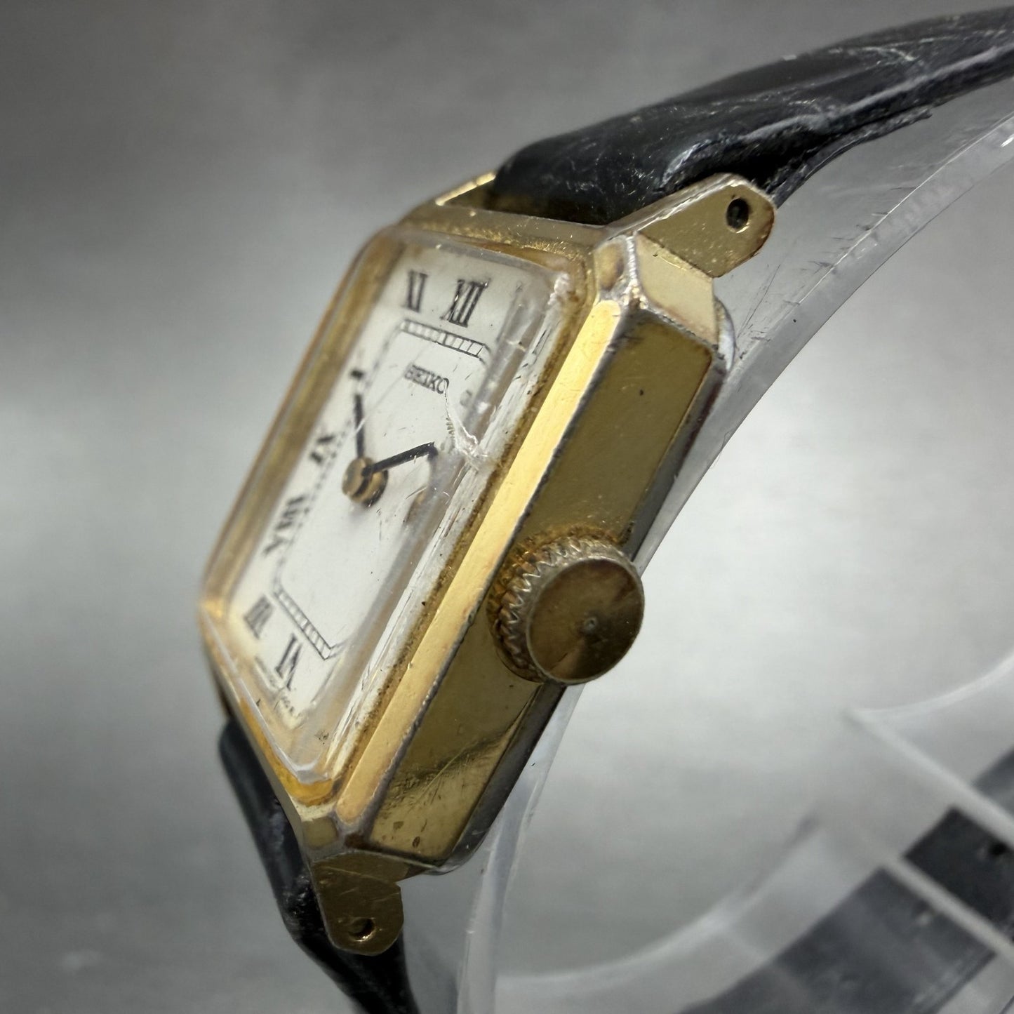 Seiko Tank Watch Women 18mm White Dial Gold Tone Manual Wind 1100-5409 PARTS3